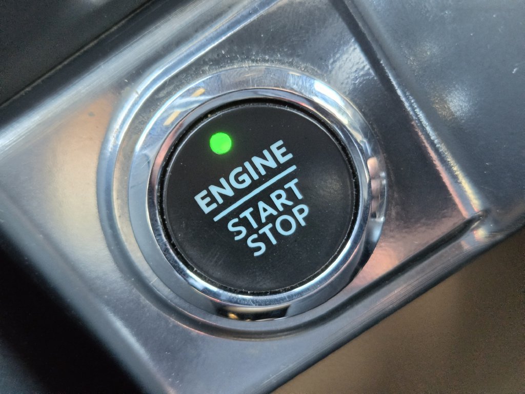 Used 2022 Ford F150 Lariat w/ Trailer Tow Package RWD image 21