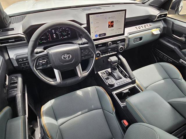 Certified 2025 Toyota Tacoma Trailhunter image 18