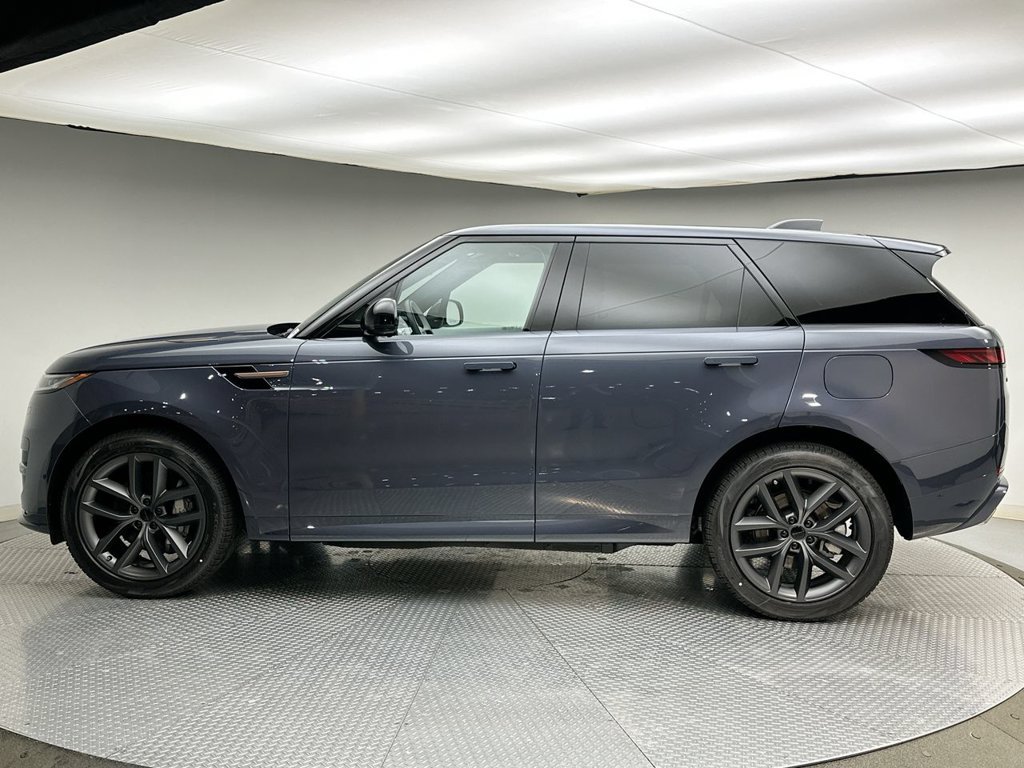 Certified 2026 Land Rover Range Rover Sport Dynamic SE AWD/4WD image 10