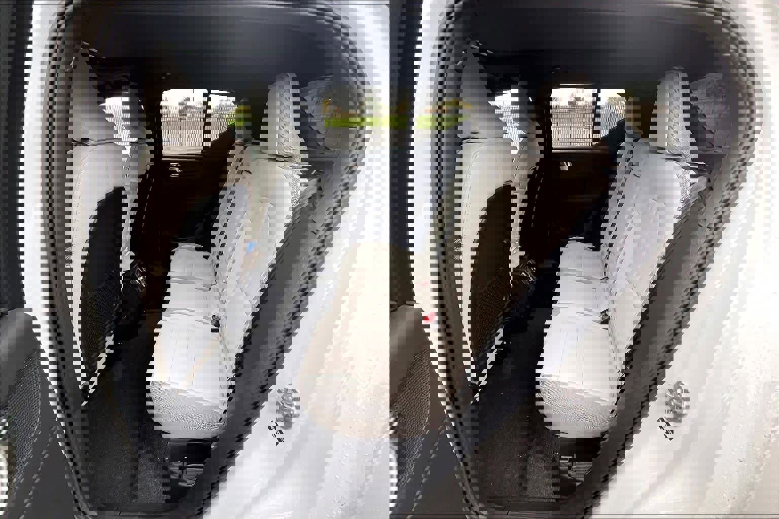 New 2026 Volvo EX40 Plus w/ Climate Package image 12