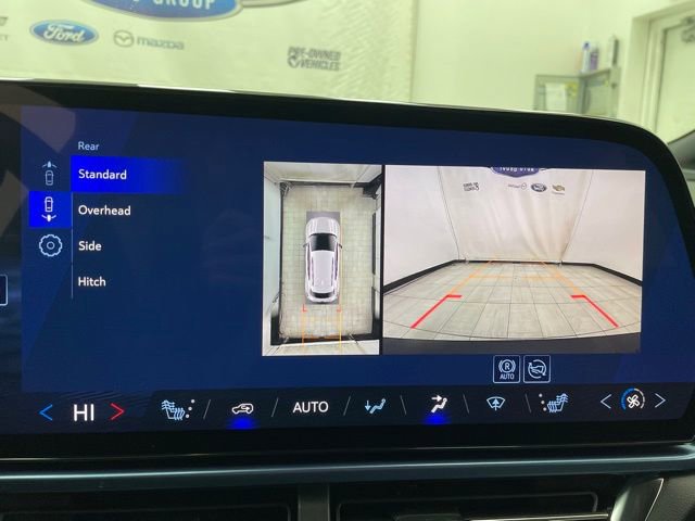 New 2026 Chevrolet Equinox EV LT image 5