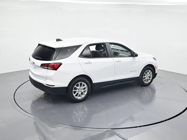 Used 2024 Chevrolet Equinox LS w/ LS Convenience Package FWD image 38