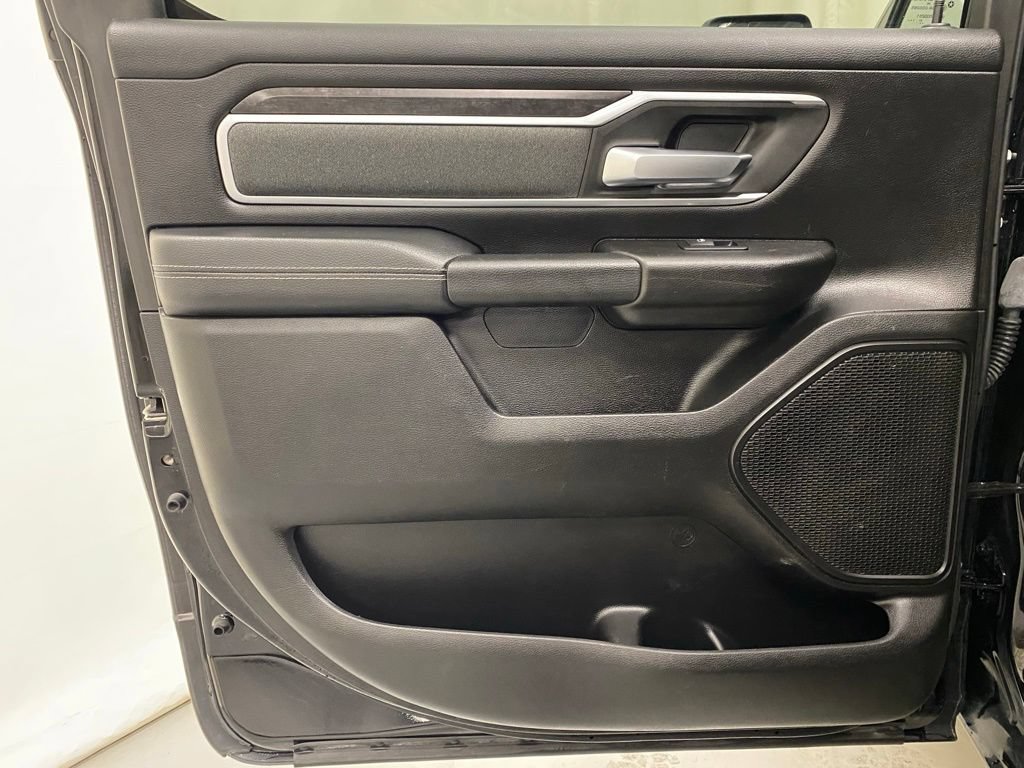 Used 2022 RAM 1500 Big Horn AWD/4WD image 12