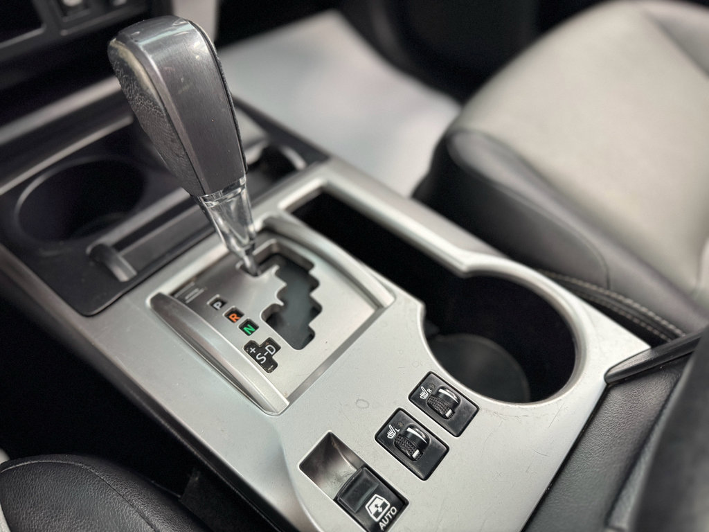 Used 2016 Toyota 4Runner SR5 Premium image 23