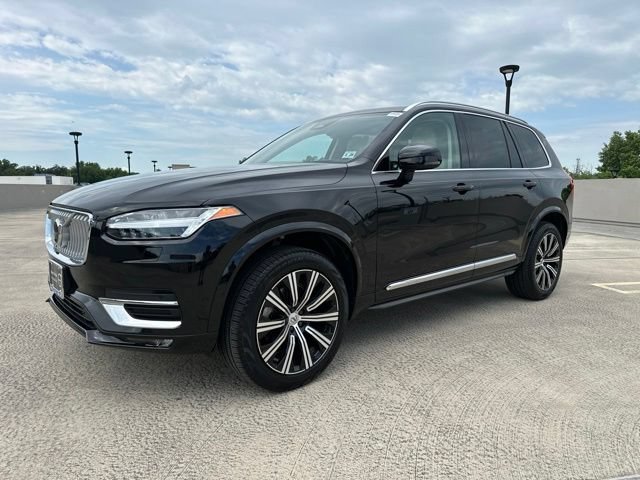 Certified 2023 Volvo XC90 B5 Plus w/ Protection Package Premier AWD/4WD image 4