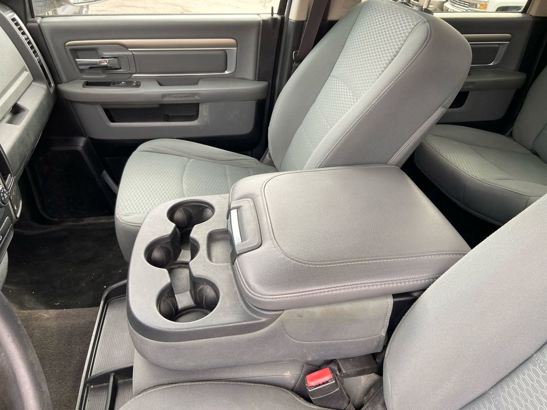 Used 2015 RAM 3500 SLT w/ Cold Weather Group AWD/4WD image 22