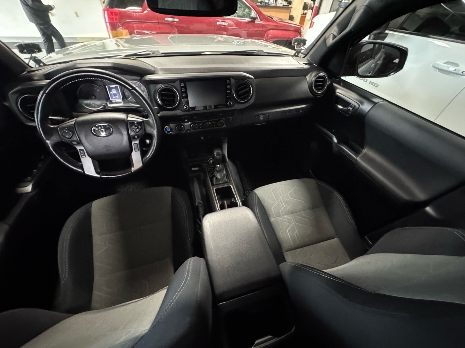 Used 2021 Toyota Tacoma TRD Sport AWD/4WD image 13