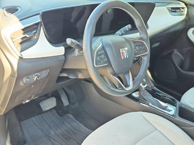 Used 2024 Buick Encore GX Preferred w/ Comfort Package AWD/4WD image 10