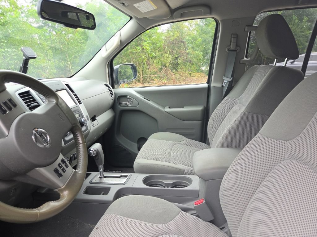 Used 2019 Nissan Frontier SV w/ Value Truck Package AWD/4WD image 3