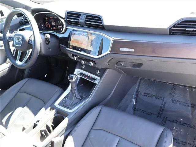 Used 2023 Audi Q3 2.0T Premium Plus w/ Premium Plus Package AWD/4WD image 27