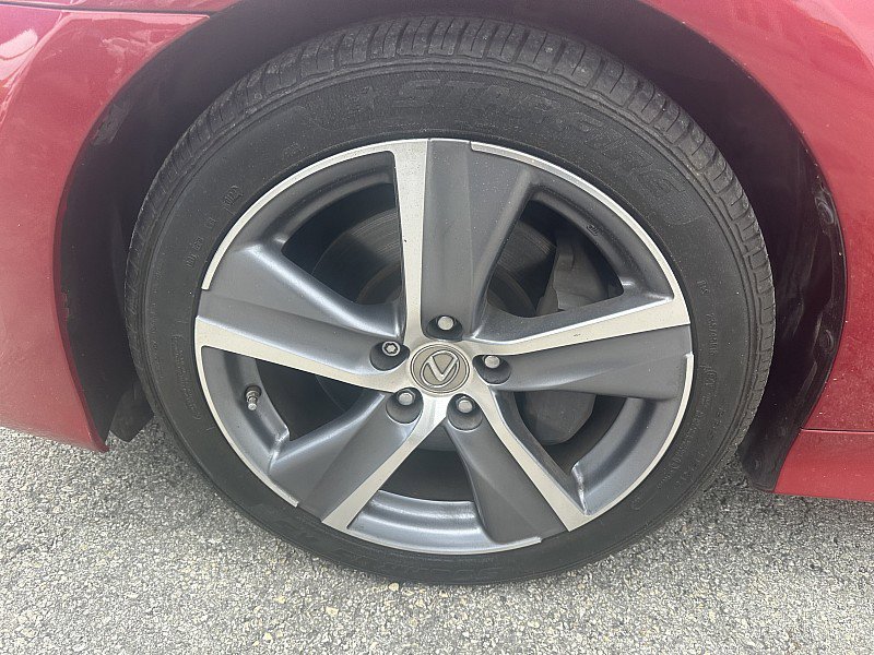 Used 2016 Lexus GS 200t image 10