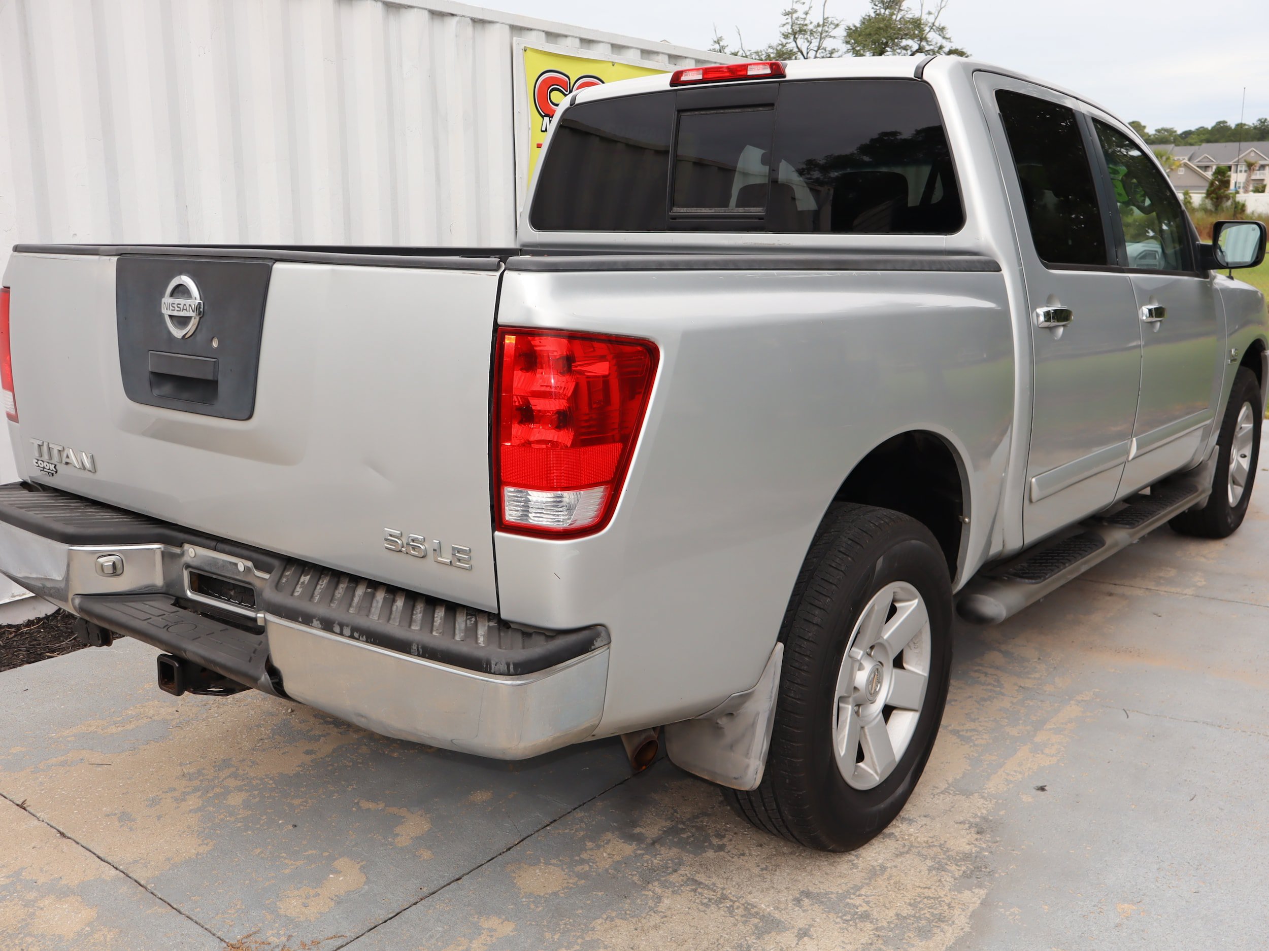 Used 2004 Nissan Titan LE AWD/4WD image 7