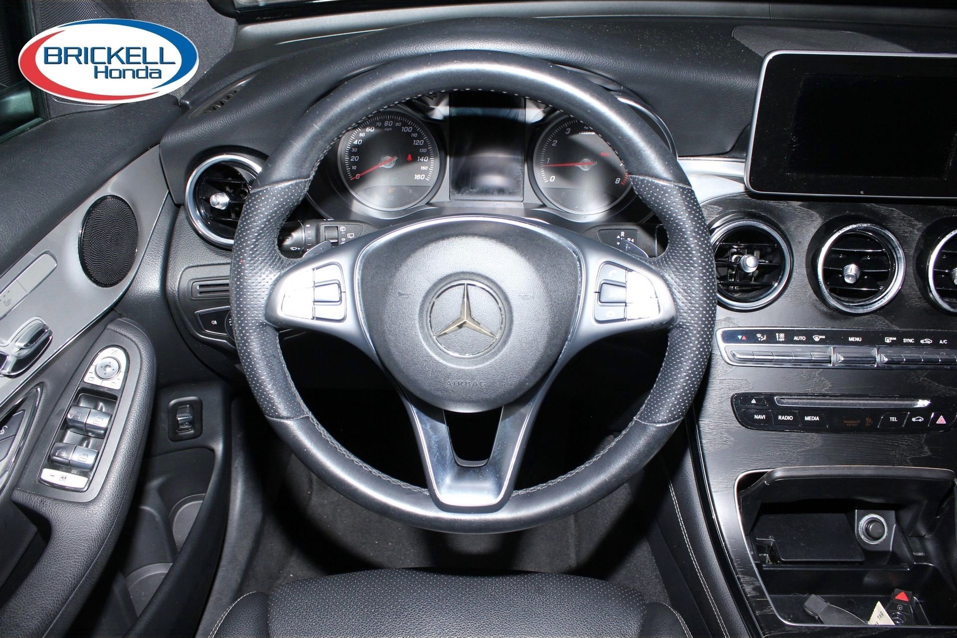 Used 2019 Mercedes-Benz GLC 300 image 18