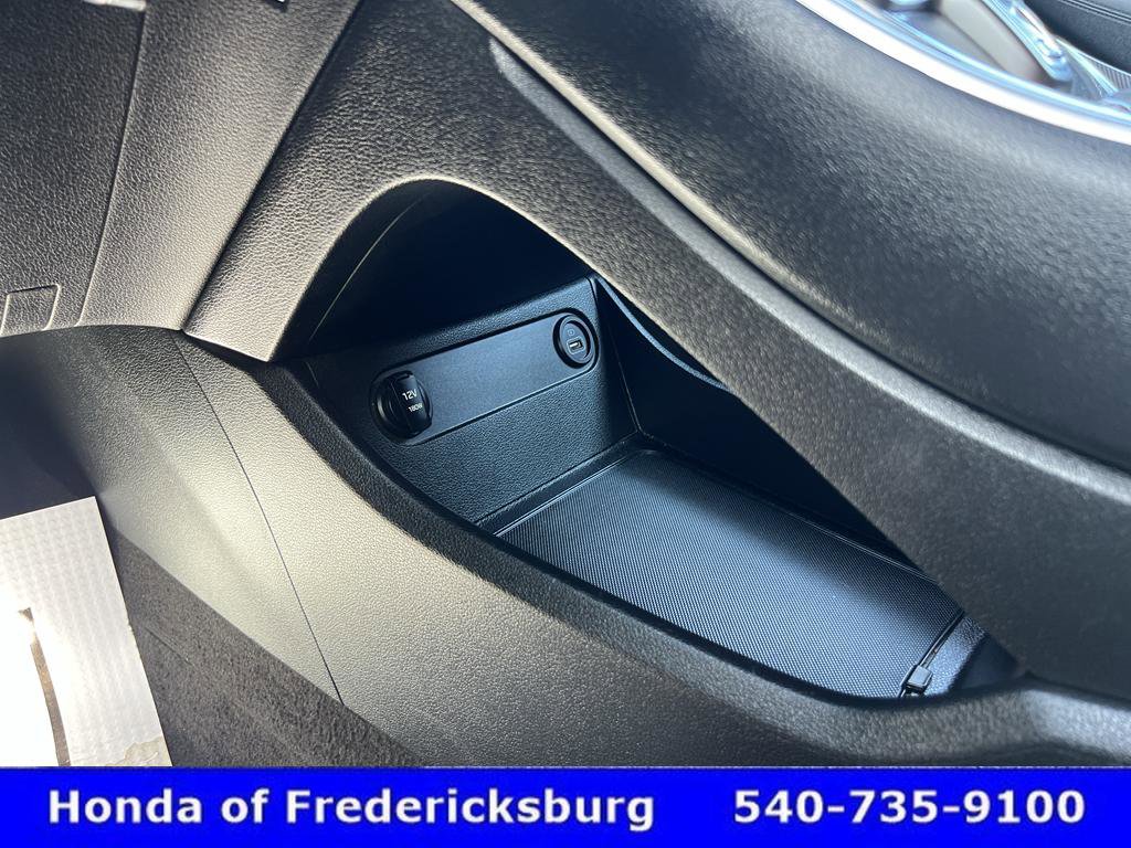 Used 2023 Hyundai Santa Fe SE image 24