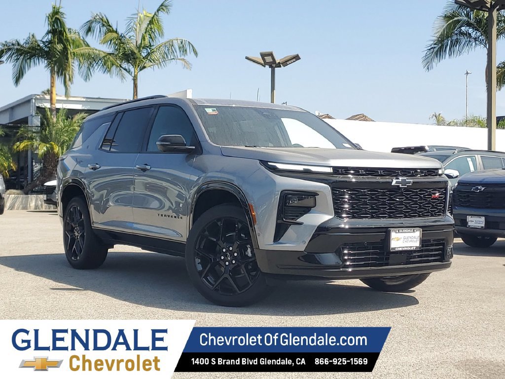 New 2026 Chevrolet Traverse RS w/ LPO, Floor Liner Package