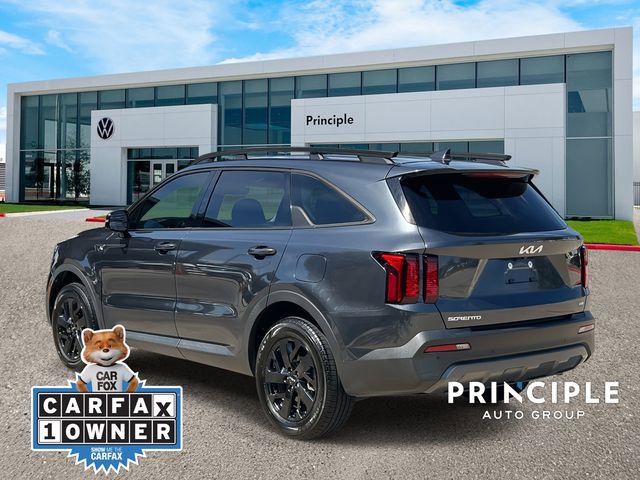 Used 2023 Kia Sorento S image 5