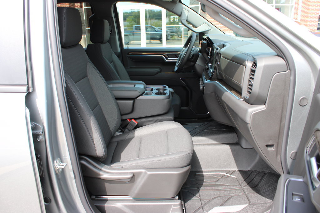 New 2026 Chevrolet Silverado 1500 LT w/ Safety Package AWD/4WD image 47
