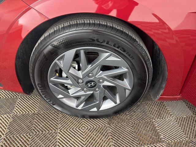 Certified 2024 Hyundai Elantra SEL image 37