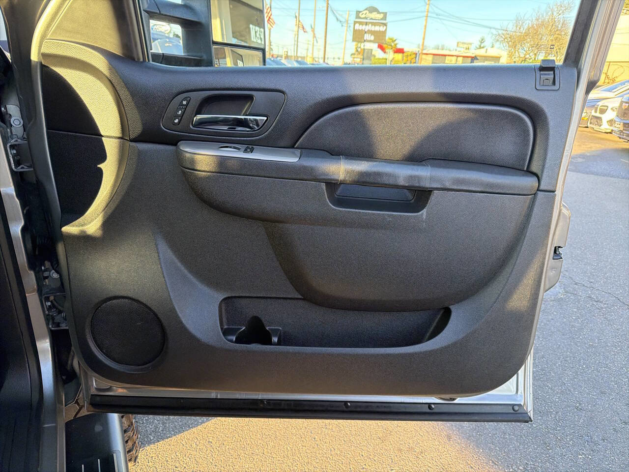 Used 2013 Chevrolet Silverado 2500 LTZ w/ LTZ Plus Package image 22