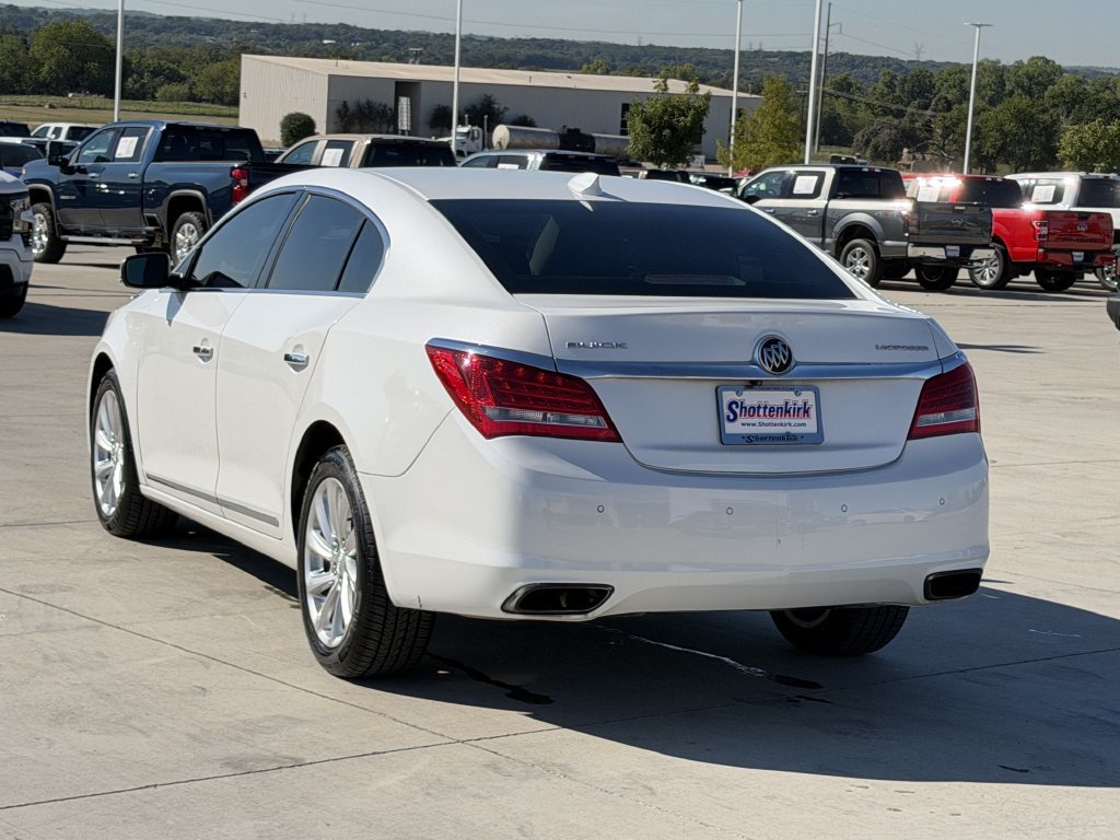 Used 2016 Buick LaCrosse Leather w/ Experience Buick Package FWD image 4