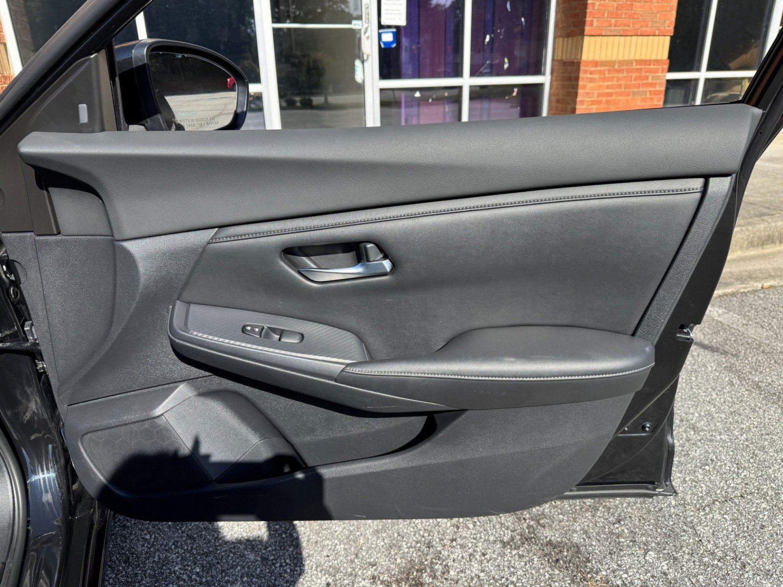 Used 2024 Nissan Sentra S FWD image 35