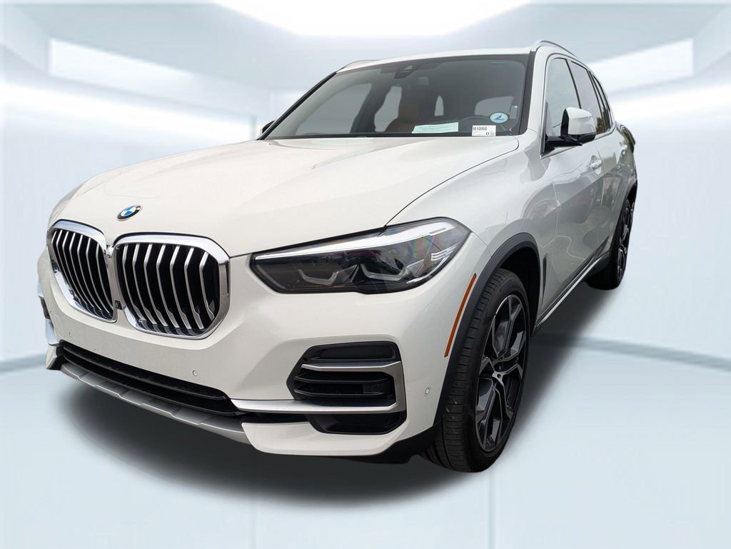 Used 2023 BMW X5 sDrive40i w/ Premium Package image 1