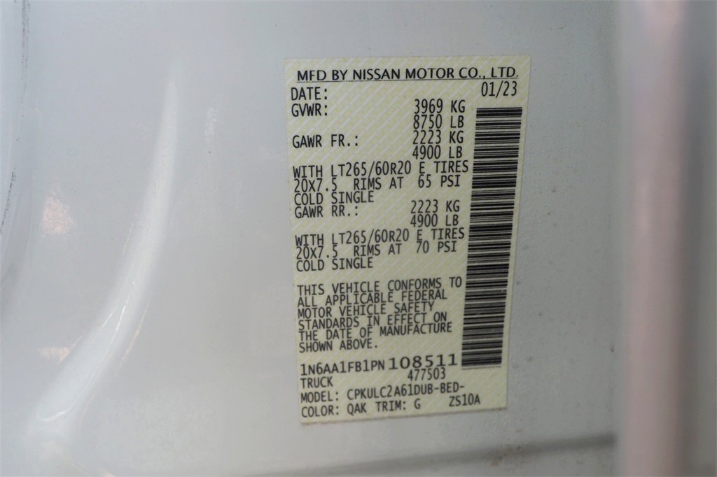 Used 2023 Nissan Titan SV w/ SV Convenience Package image 26