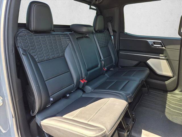 Used 2024 GMC Sierra EV Denali AWD/4WD image 20