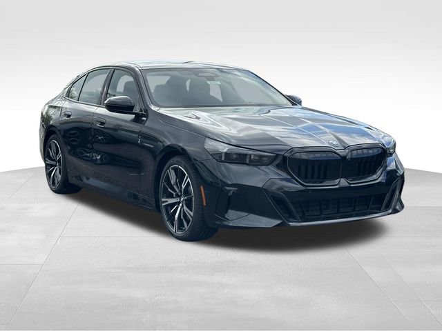 New 2027 BMW 550e xDrive AWD/4WD image 1