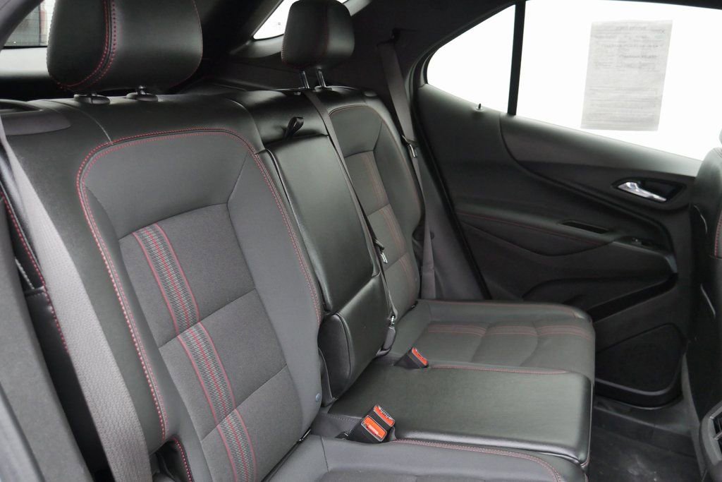 Used 2024 Chevrolet Equinox RS image 25