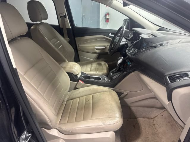 Used 2015 Ford Escape Titanium FWD image 23