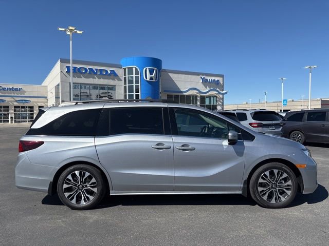New 2026 Honda Odyssey Elite image 2