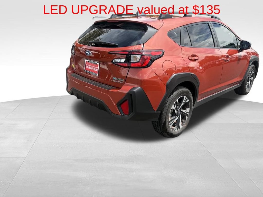 Used 2025 Subaru Crosstrek 2.5i Premium AWD/4WD image 8