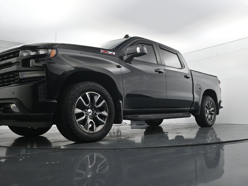 Used 2020 Chevrolet Silverado 1500 RST AWD/4WD image 34