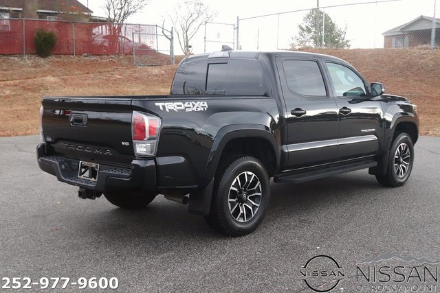 Used 2020 Toyota Tacoma TRD Sport image 7