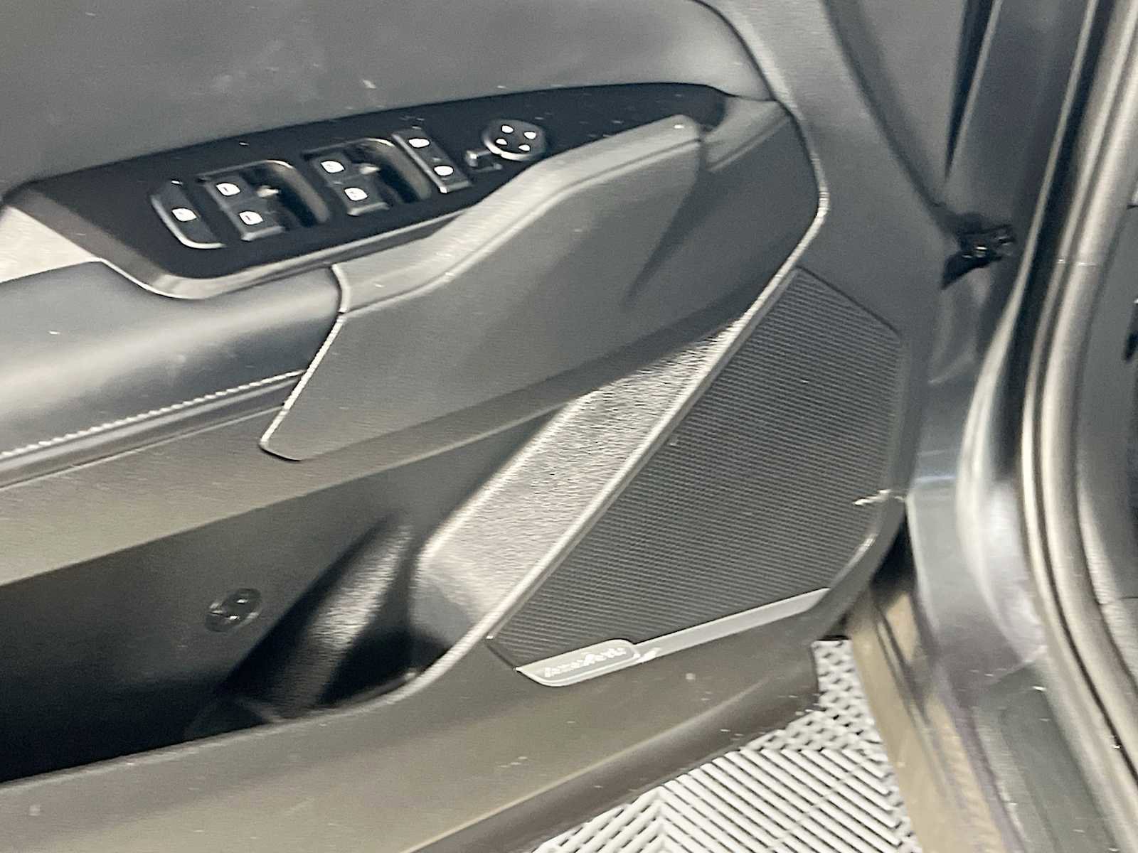 Used 2023 Kia Sportage SX image 18