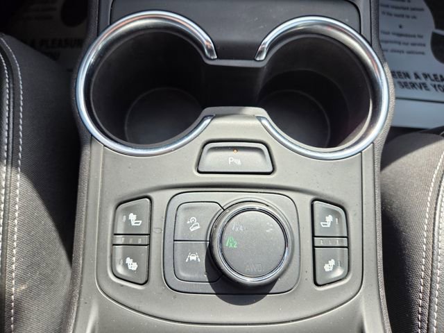 Used 2022 GMC Terrain SLT w/ Tech Package AWD/4WD image 31