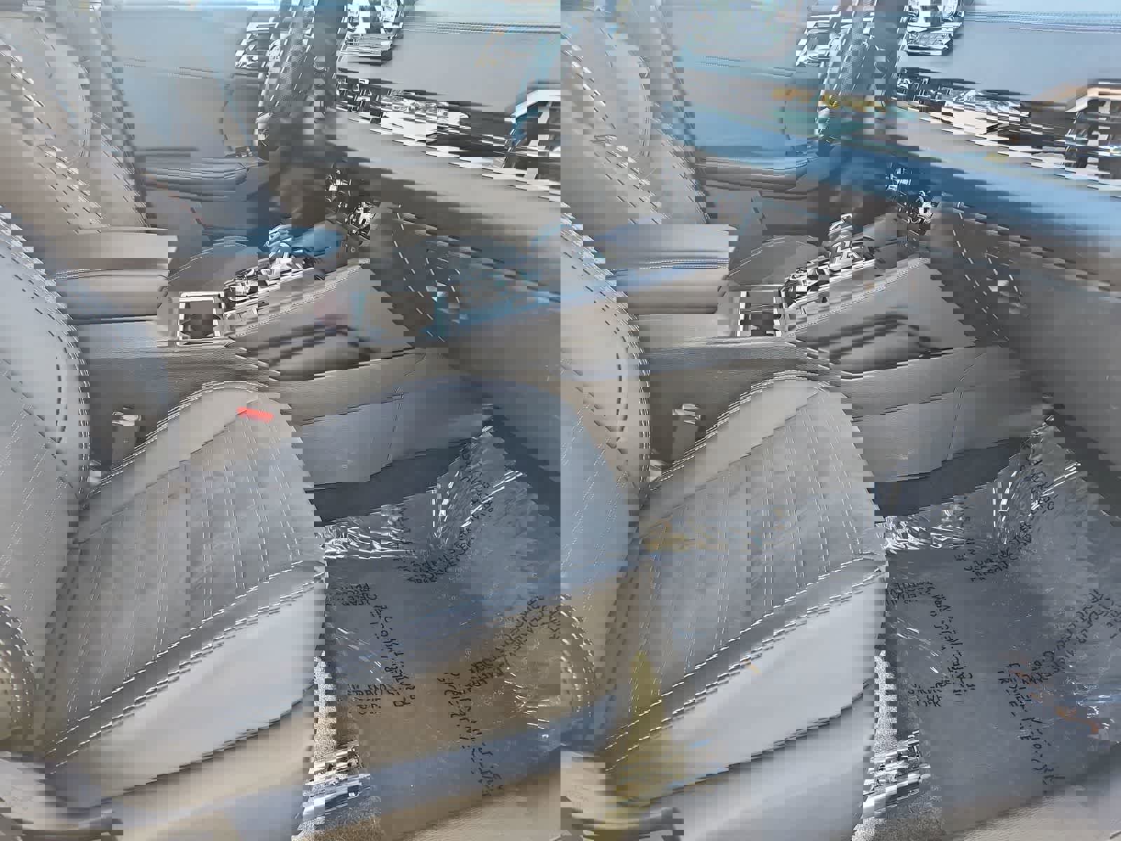 Used 2024 Mitsubishi Outlander SE image 23