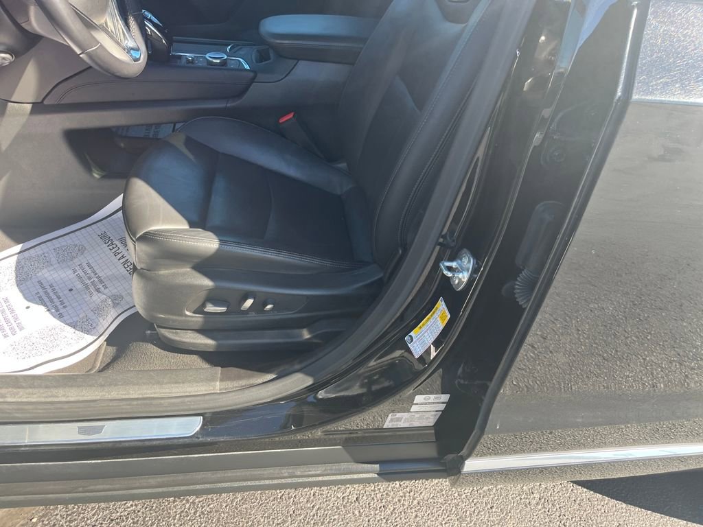 Used 2024 Cadillac XT6 Premium Luxury image 20