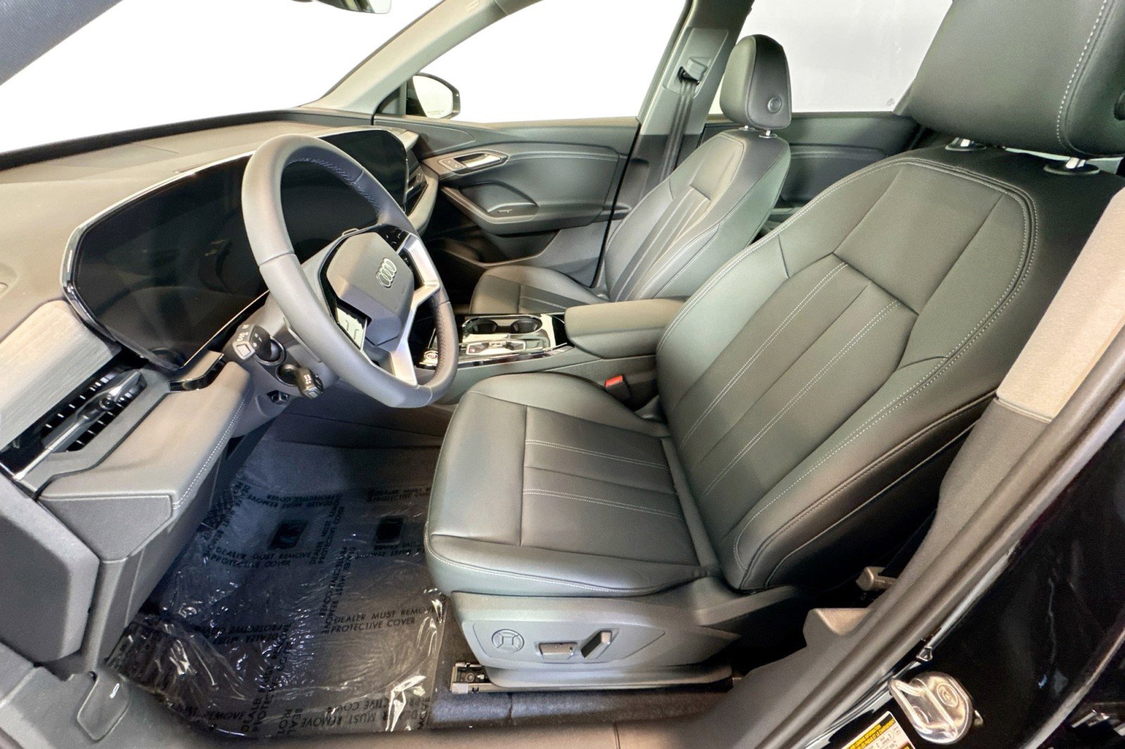 New 2025 Audi Q6 e-tron Premium image 17