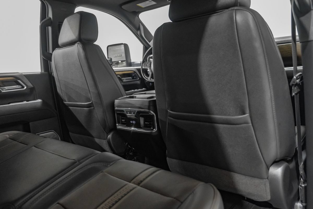 Used 2025 Chevrolet Silverado 3500 High Country w/ High Country Premium Package AWD/4WD image 36
