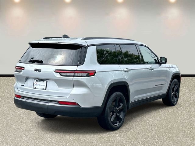 Used 2023 Jeep Grand Cherokee L Laredo AWD/4WD image 5