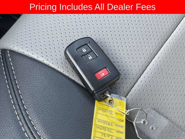 Certified 2021 Toyota Tacoma TRD Off-Road w/ Technology Package AWD/4WD image 37