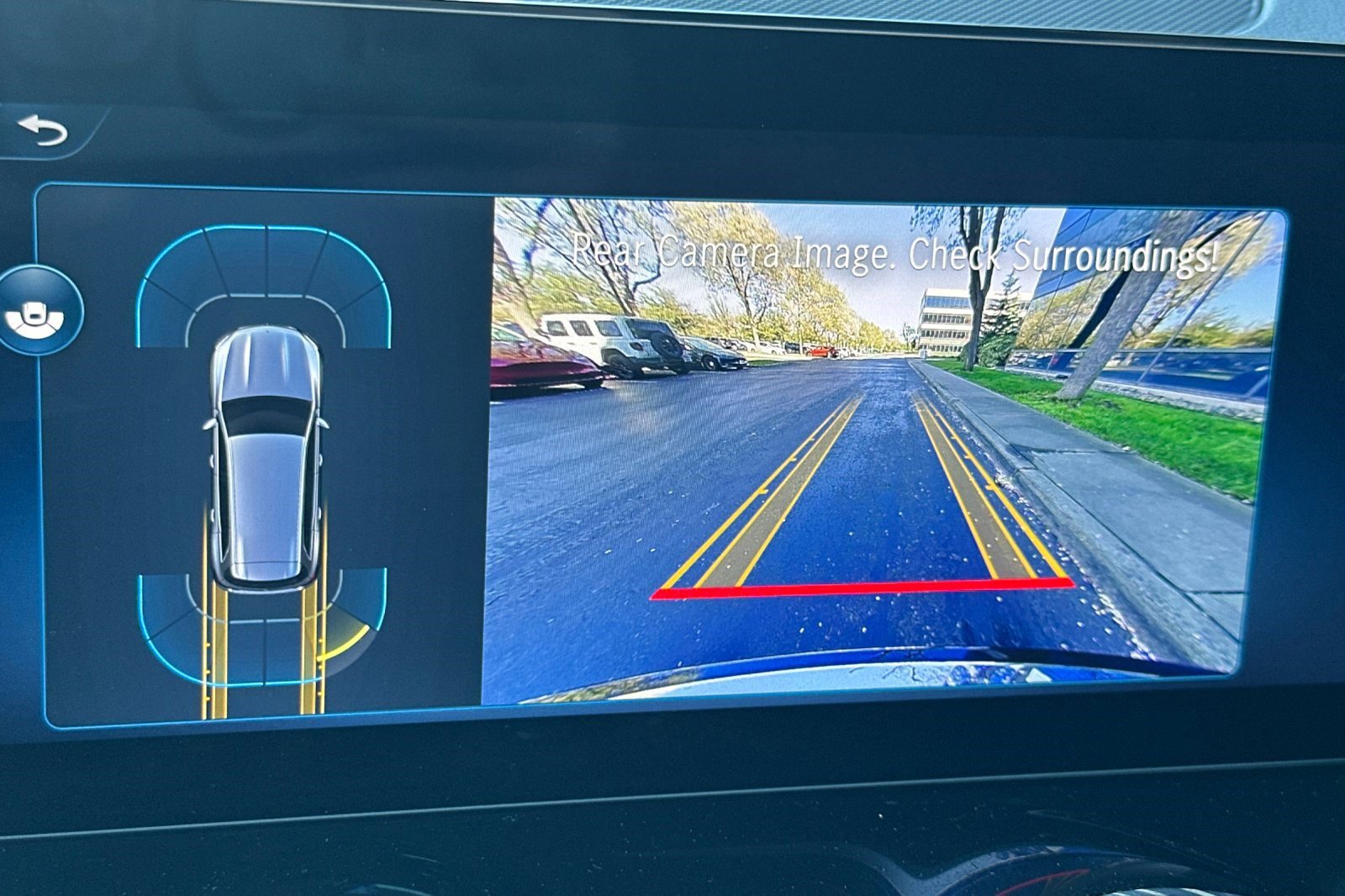 Used 2025 Mercedes-Benz GLB 250 250 image 25