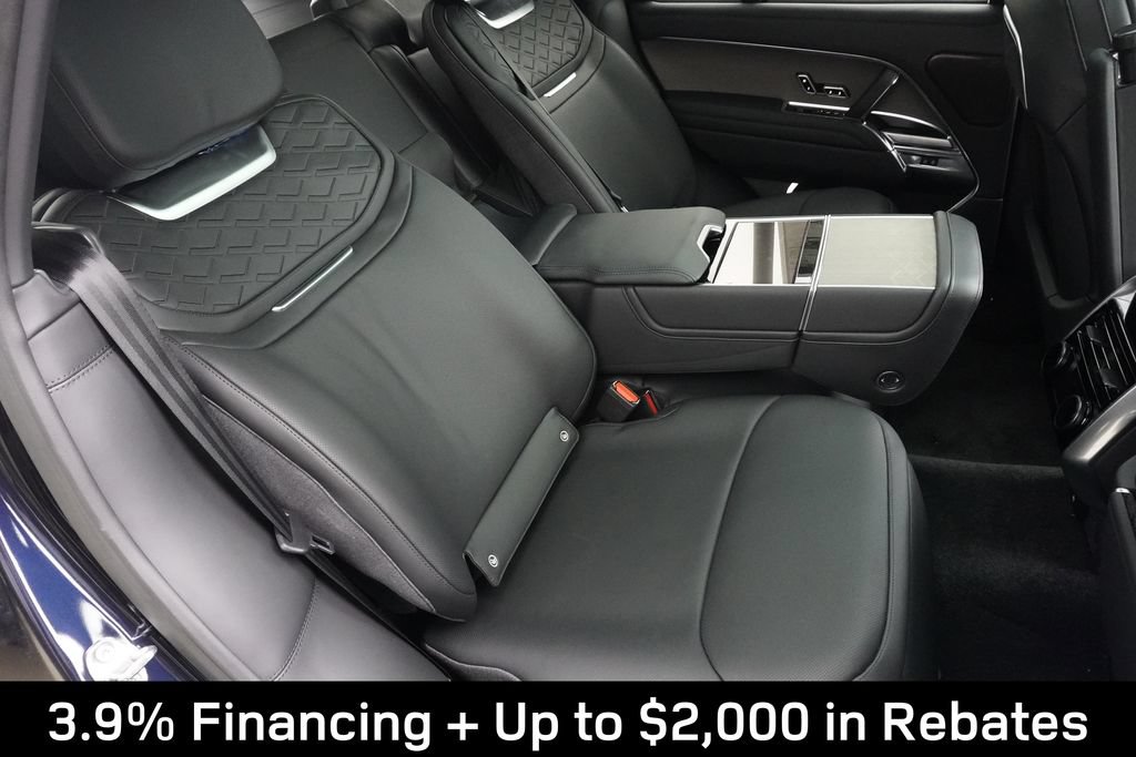 New 2026 Land Rover Range Rover SV AWD/4WD image 30