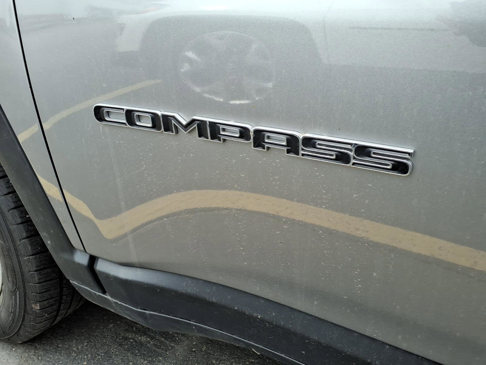 Used 2018 Jeep Compass Sport w/ Tech Group image 30