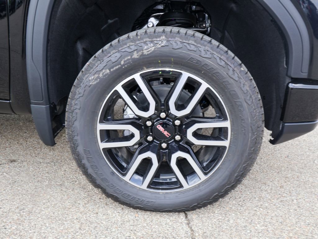 New 2026 GMC Sierra 1500 AT4 AWD/4WD image 33