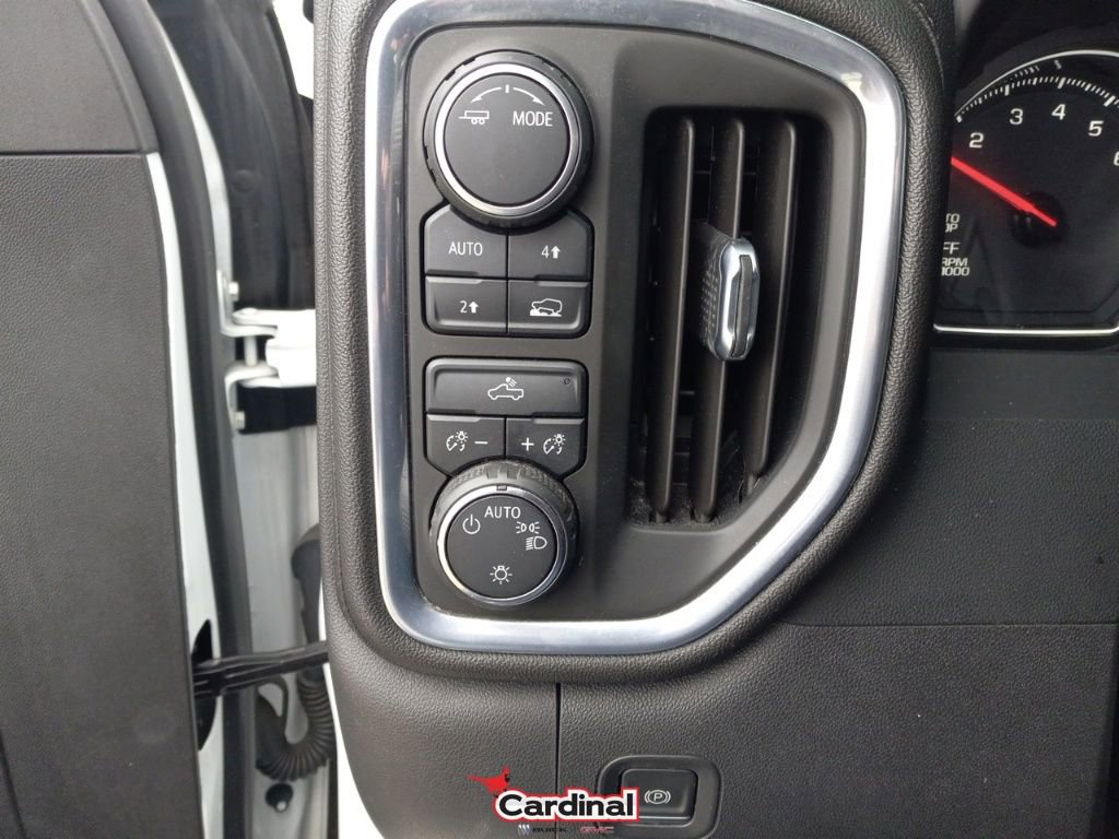 Used 2022 Chevrolet Silverado 1500 LT image 29