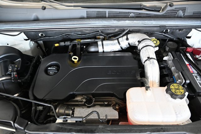 Used 2022 Chevrolet Trax LT w/ Sport Edition image 27