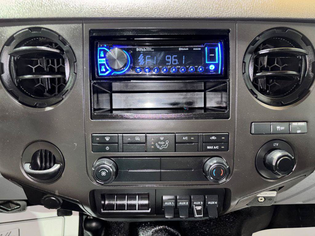 Used 2016 Ford F350 XL w/ Power Equipment Group AWD/4WD image 19